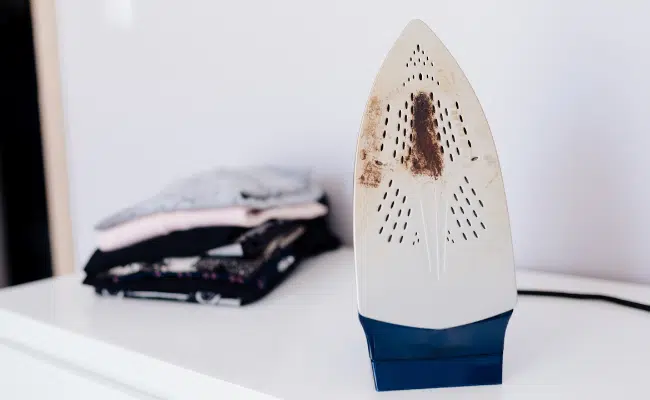 How to Clean a Burnt Iron Diamond Home Support