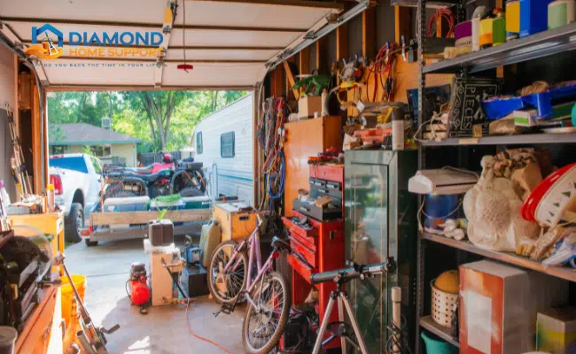 Tips For Organising and Decluttering Your Garage